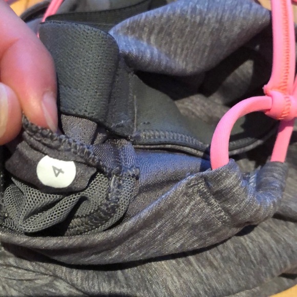 LULULEMON Dancing Warrior Tank - size 4 - Picture 4 of 4